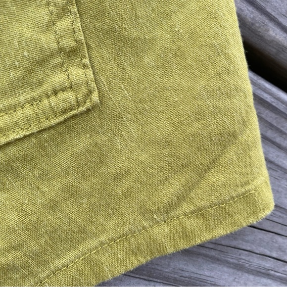 Kut from the Kloth Smocked Waistband Linen Blend Short - Picture 8 of 11